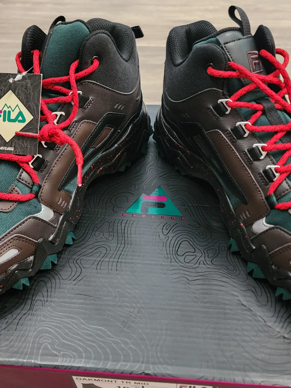 ​Fila Oakmont TR Mid Mens Size 10.5 Trail Hiking Sneakers Espresso Pine Black